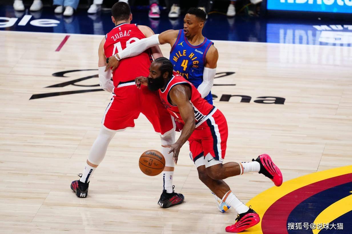 天博体育登录-季后赛砍下60次30+有多难？NBA仅8人做到，库里只能排垫底的简单介绍