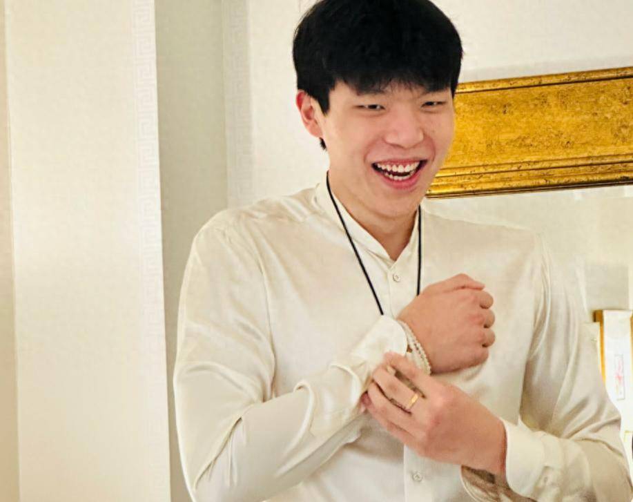 天博体育平台-关于杨瀚森父母启程前往美国陪儿子参加NBA选秀大会的信息